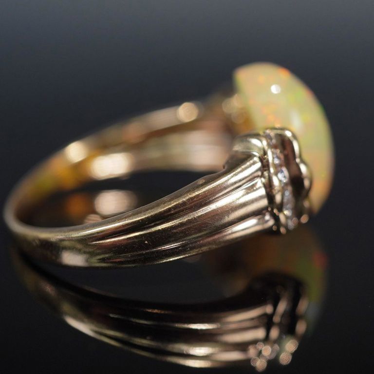14k Gold Opal and Diamond Ring