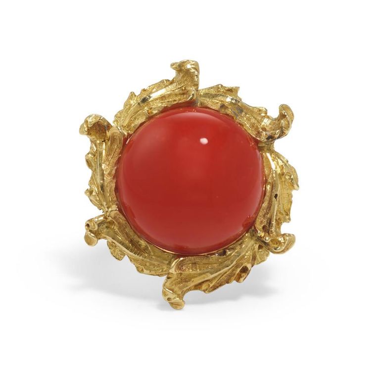 18k Gold Coral Ring