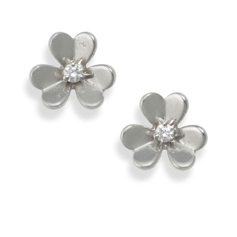 18k White Gold Diamond Earrings
