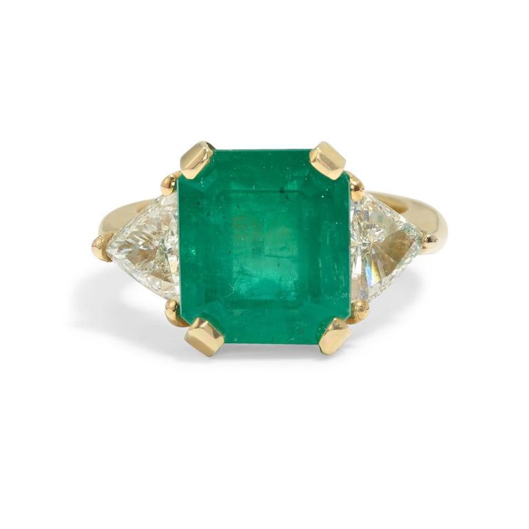 18k White Gold Emerald and Diamond Ring