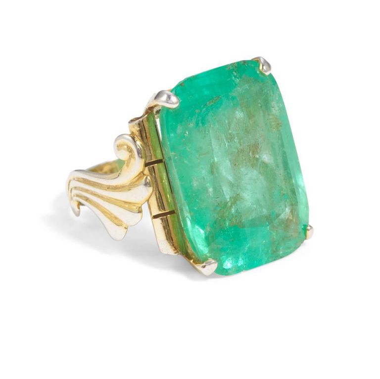 8k Gold Emerald Ring