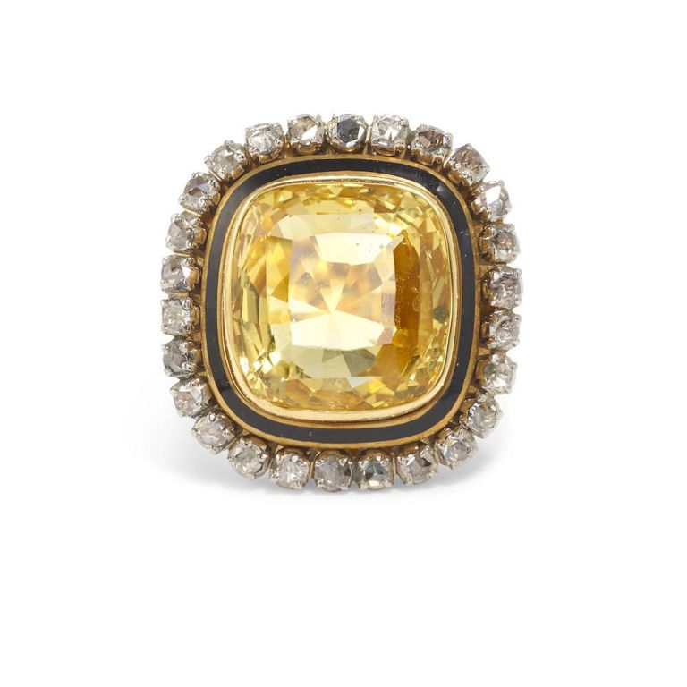 18k Gold Yellow Sapphire and Diamond Ring
