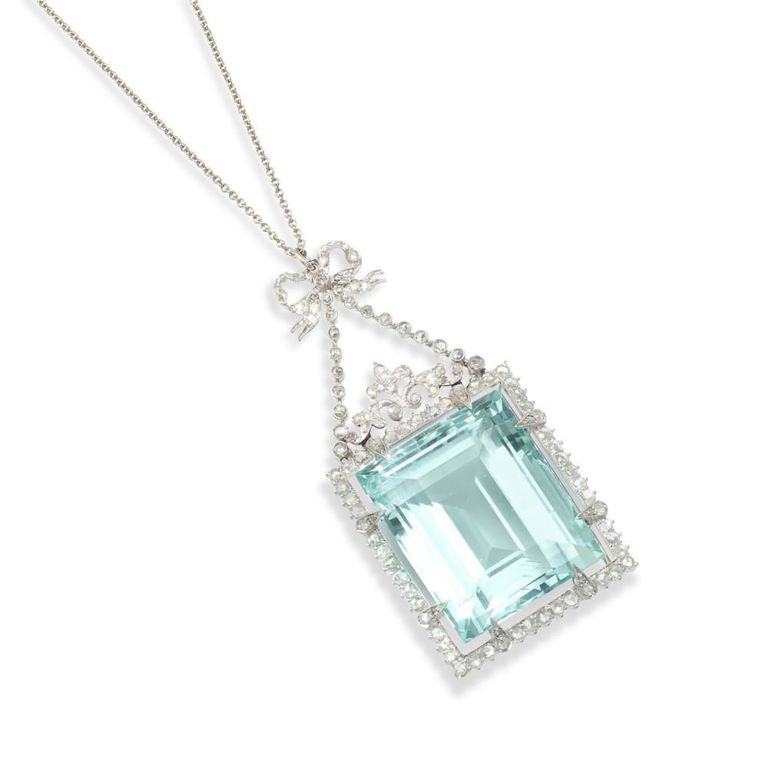 Platinum, Gold Aquamarine Pendant Necklace