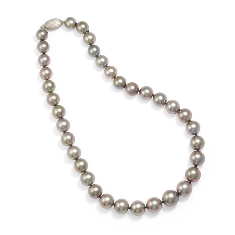 18k White Gold Pearl and Diamond Necklace