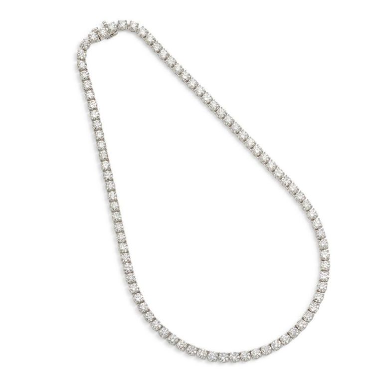 18k White Gold Diamond Necklace