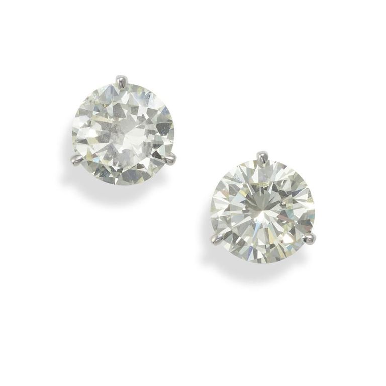 18k White Gold Diamond Earrings