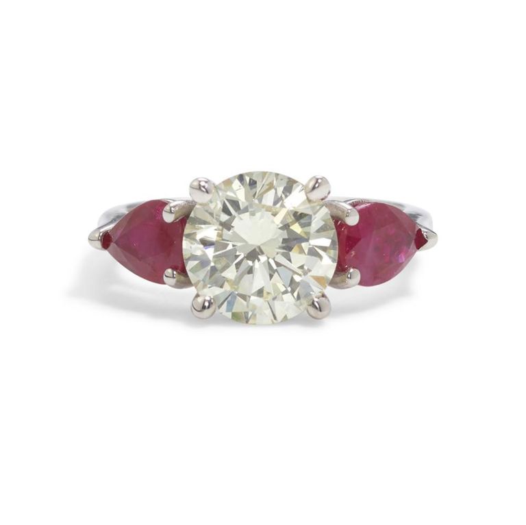 18k White Gold Ruby and Diamond Ring