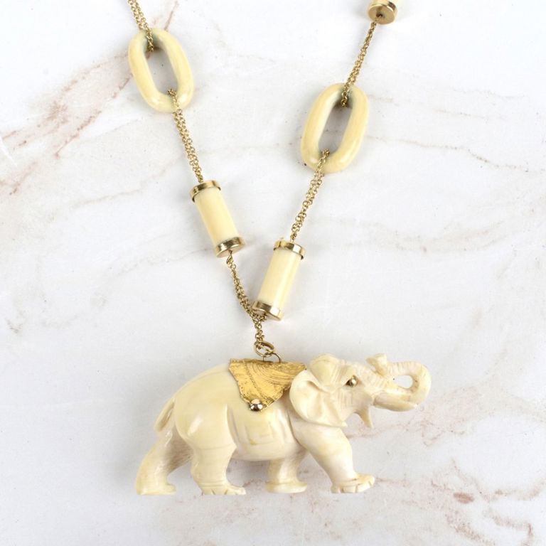 14k Yellow Gold Elephant Pendant Necklace