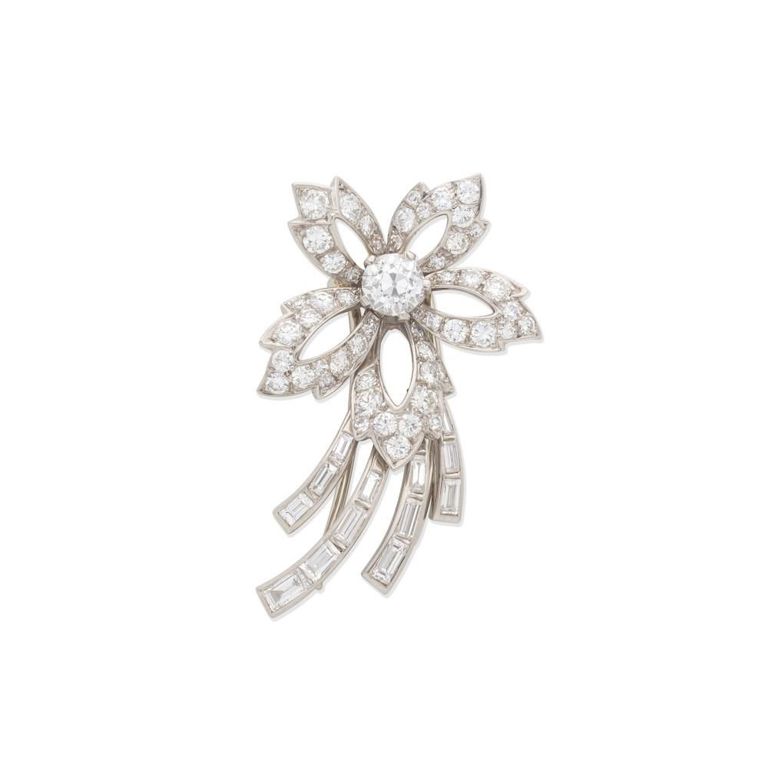 10k Gold Diamond Flower Brooch