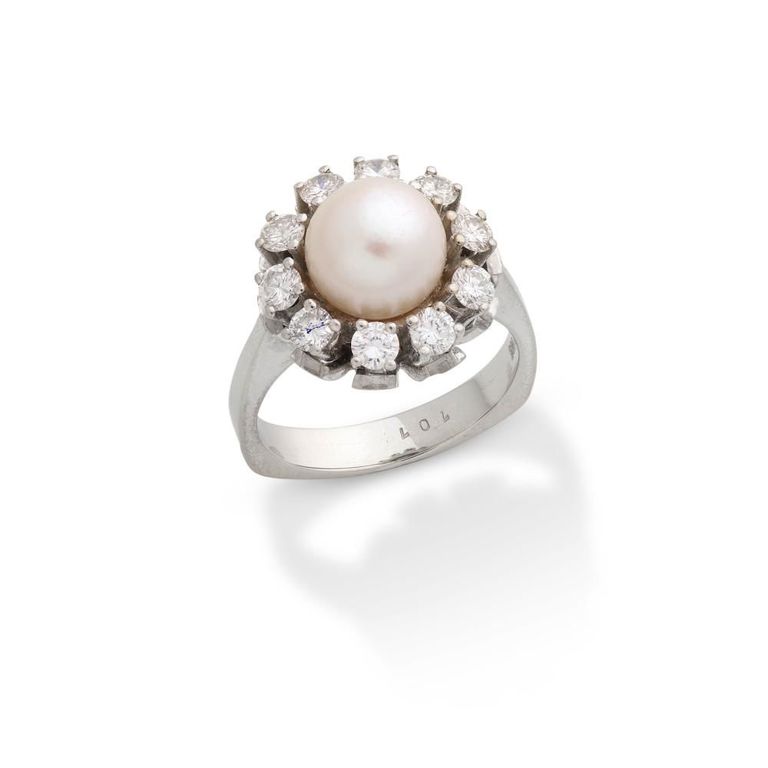 Cultured Pearl and Diamond Ring