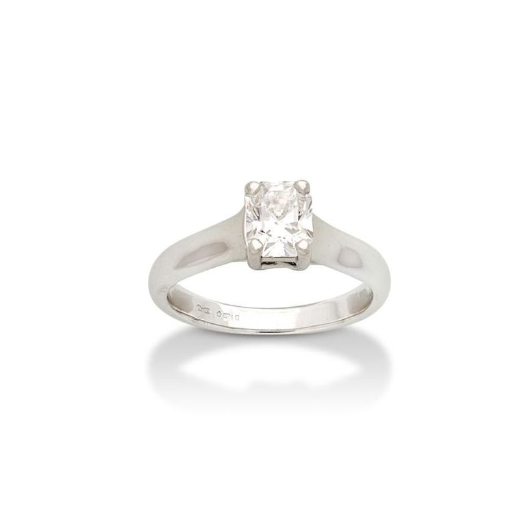 Single-Stone Diamond Ring
