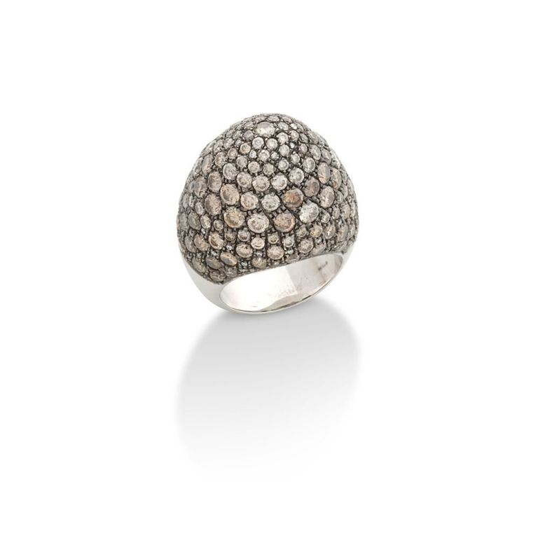 Diamond and Coloured Diamond Ring