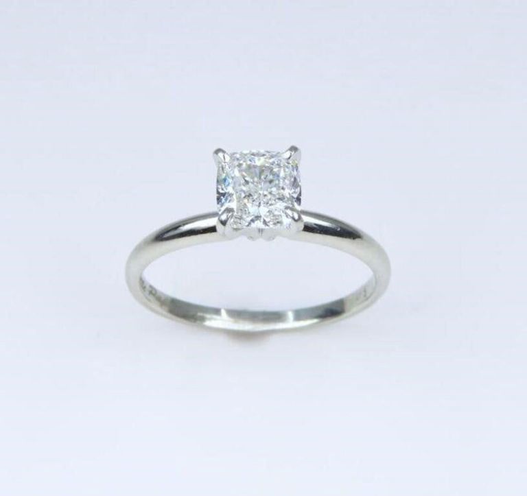 Platinum Diamond Ring