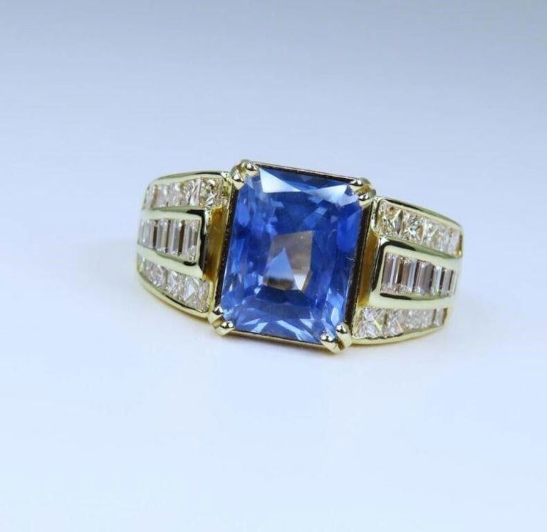 14k Yellow Gold Sapphire and Diamond Ring