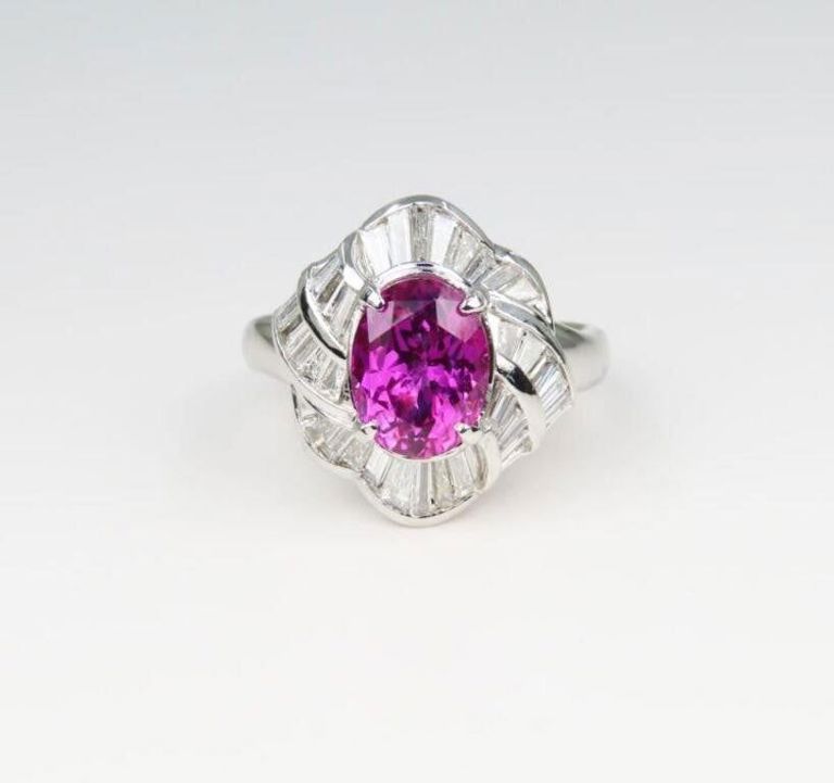 900 Platinum Sapphire and Diamond Ring