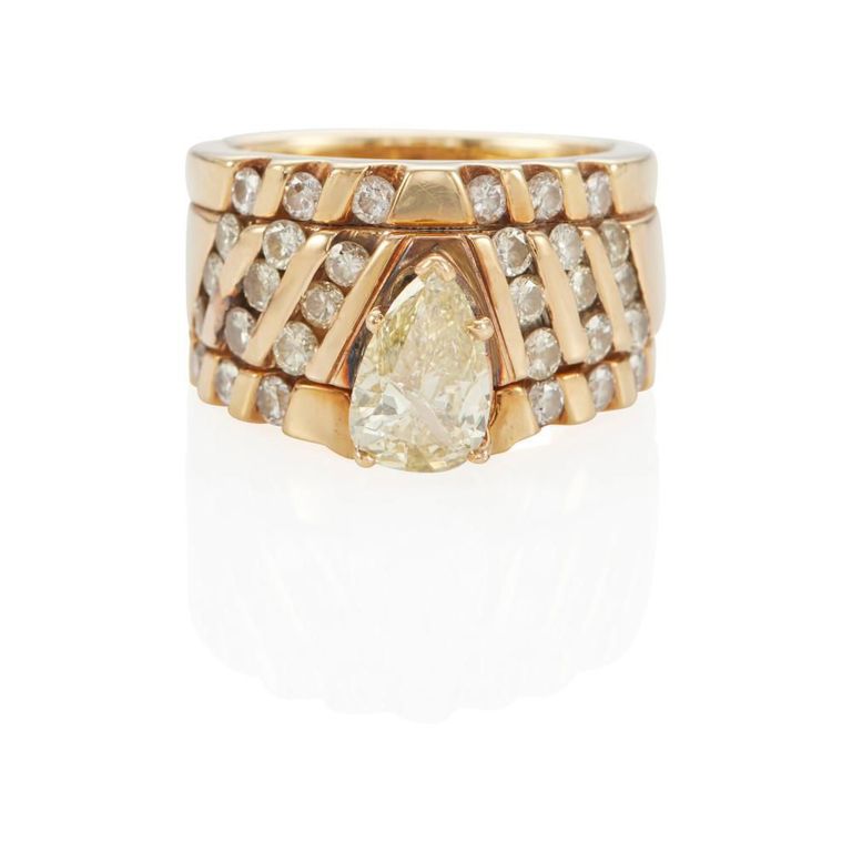 14k Yellow Gold Diamond Ring