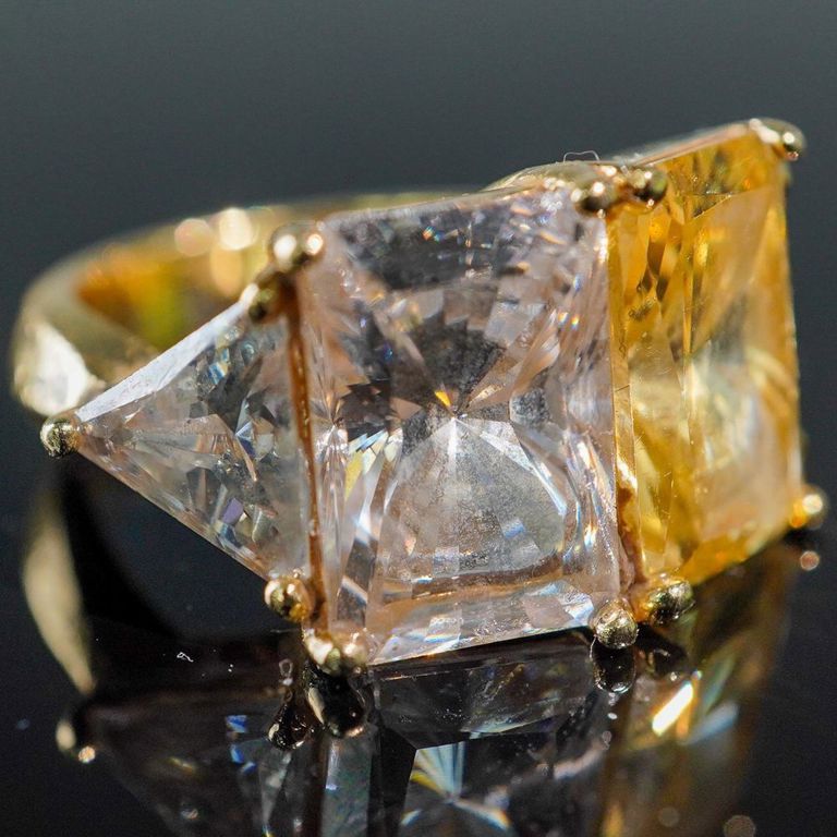 14k Yellow Gold Quartz Ring