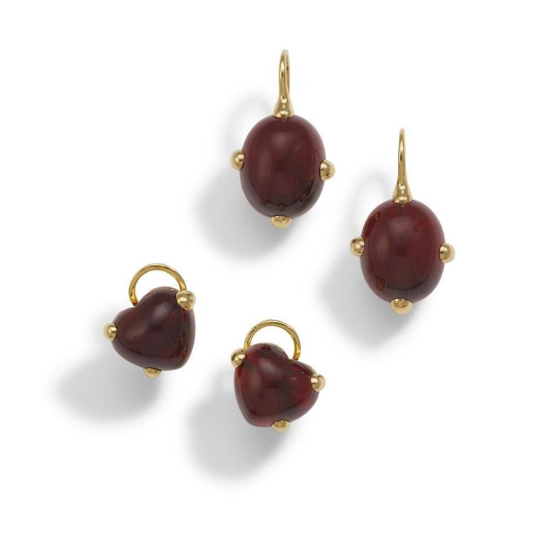 18k Gold Garnet Earrings