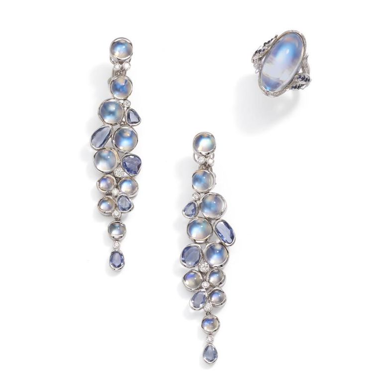 18k White Gold Gem-Set Earclips and Ring Set
