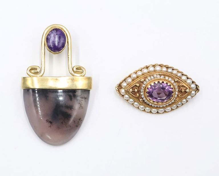 13k Yellow Gold Amethyst and Agate Brooches