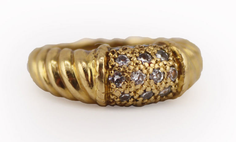 18k Yellow Gold Diamond Band Ring