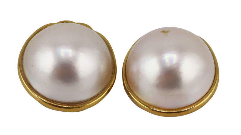 18k Yellow Gold Mabe Pearl Earrings