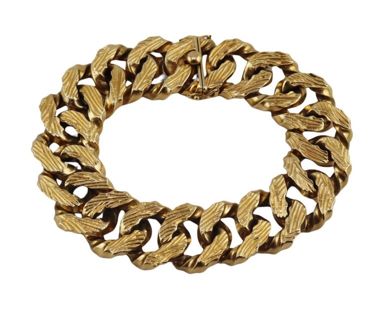 18k Yellow Gold Curb Link Bracelet