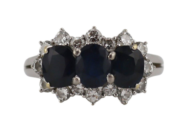 18k White Gold Sapphire and Diamond Ring