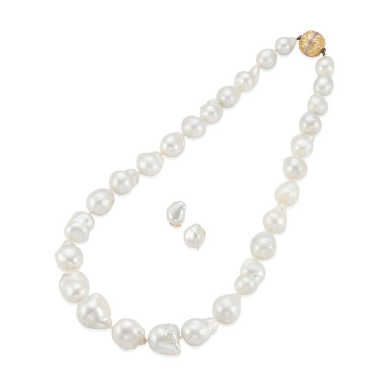 Cultured Pearl Necklace and Earrings