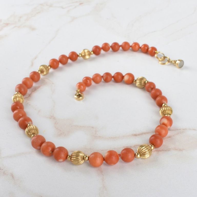 14k Yellow Gold Red Coral Bead Necklace