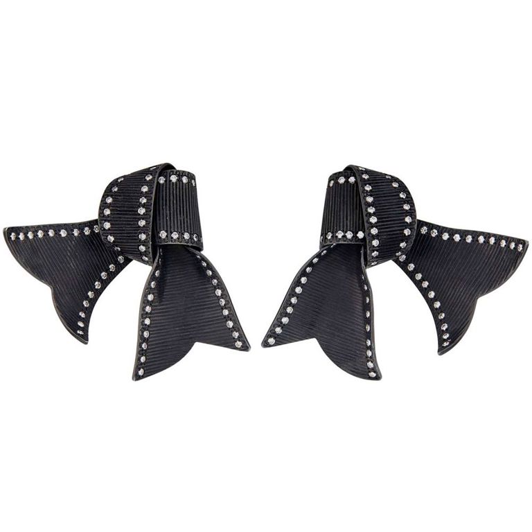 Blackened Silver, Gold and Diamond "Knot" Earclips