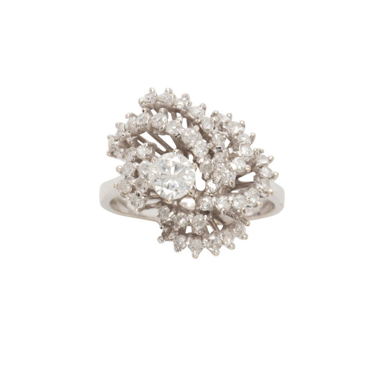 18k White Gold Diamond Cluster Ring