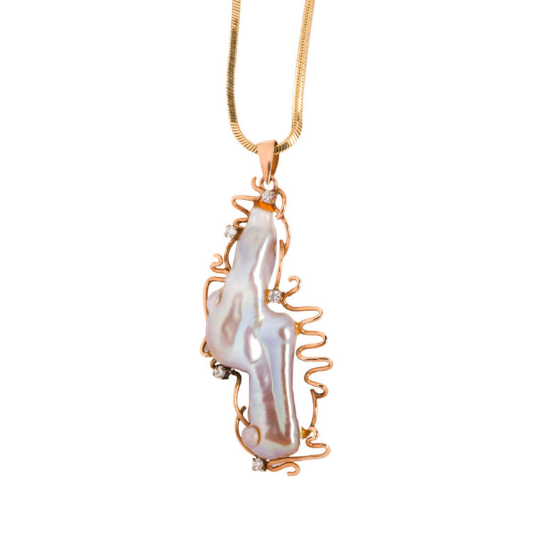 14k Gold Pearl and Diamond Pendant Necklace
