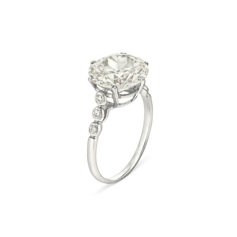 Platinum Diamond Ring