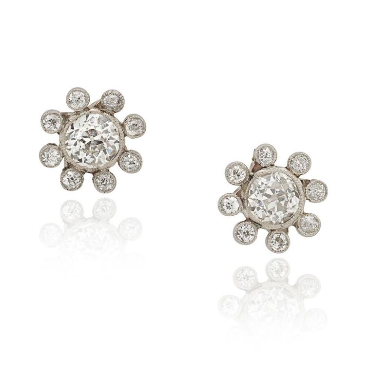 Diamond Earstuds