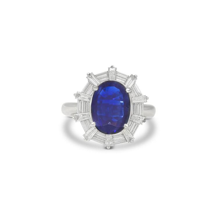18k White Gold Sapphire and Diamond Ring