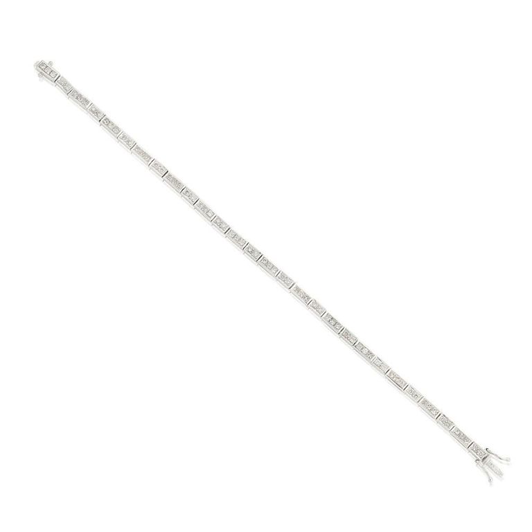 18k White Gold Diamond Line Bracelet