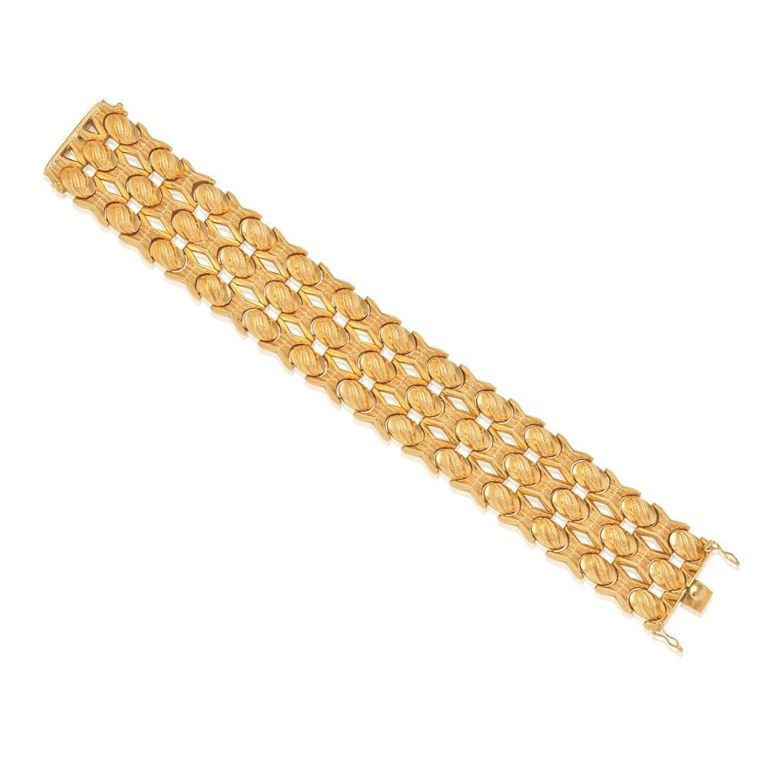 17k Gold Bracelet