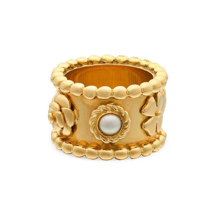 18k Gold Cultured Pearl Ring
