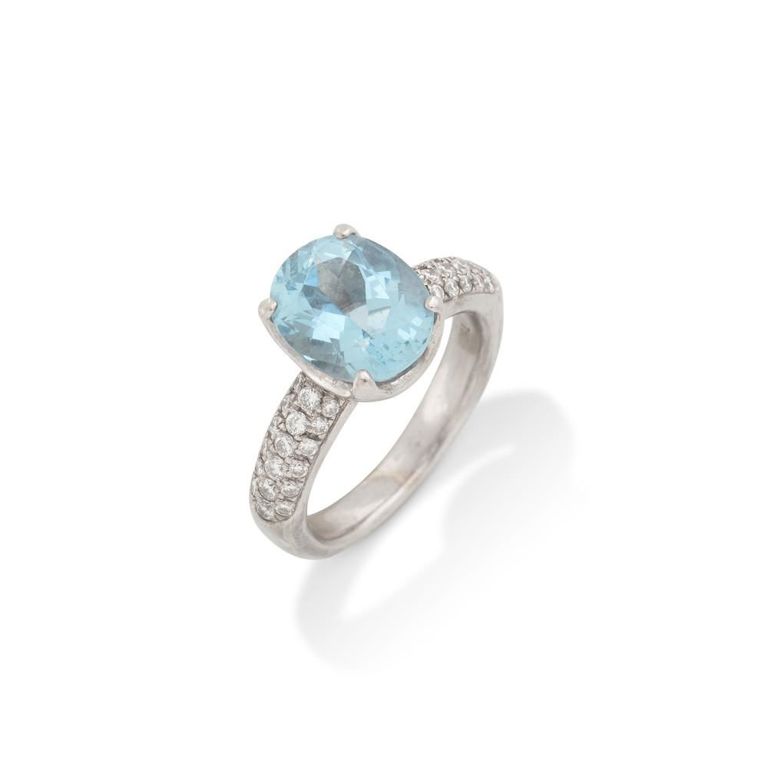 18k Gold Aquamarine and Diamond Ring