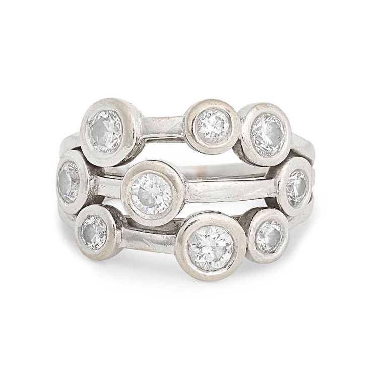 18k White Gold Diamond Ring