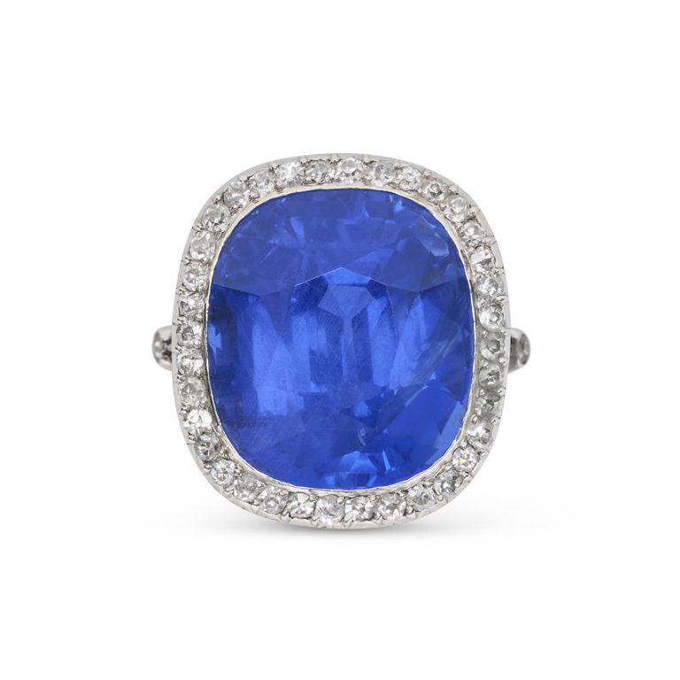 18k White Gold Sapphire and Diamond Ring