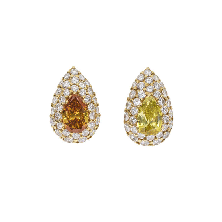18k Yellow Gold Diamond Earrings