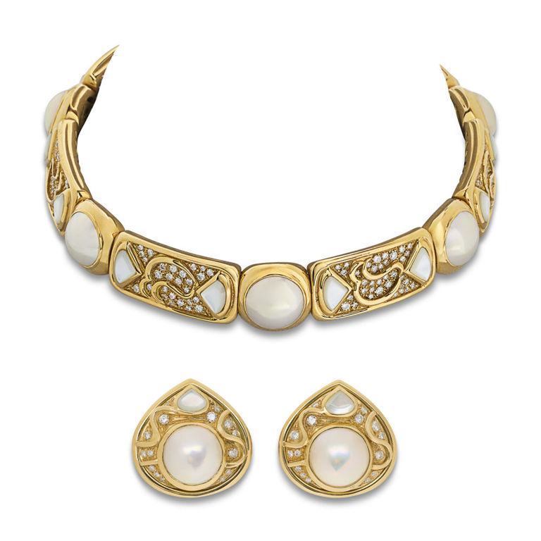 18k Yellow Gold Pearl MOP and Diamond Jewelry Set