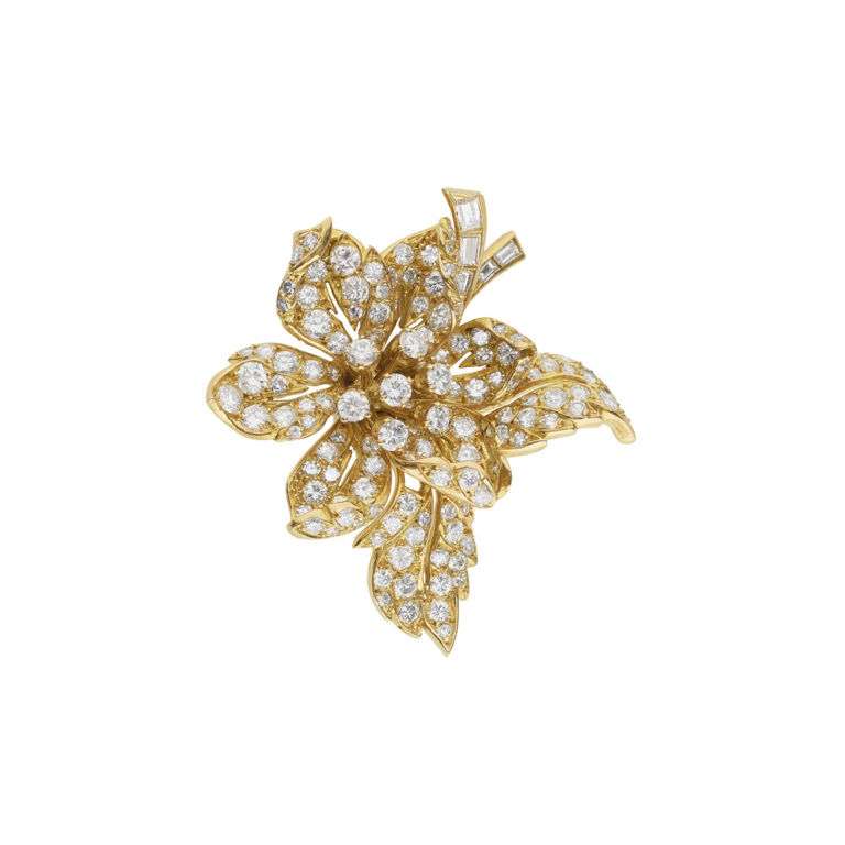 18k Yellow Gold Diamond Flower Brooch