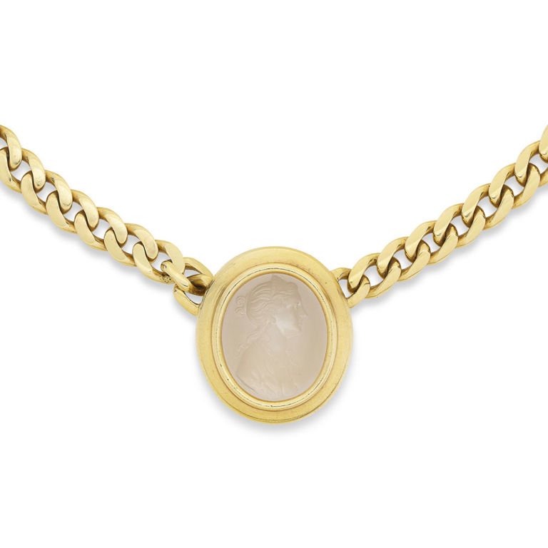 18k Yellow Gold Chalcedony Intaglio Necklace