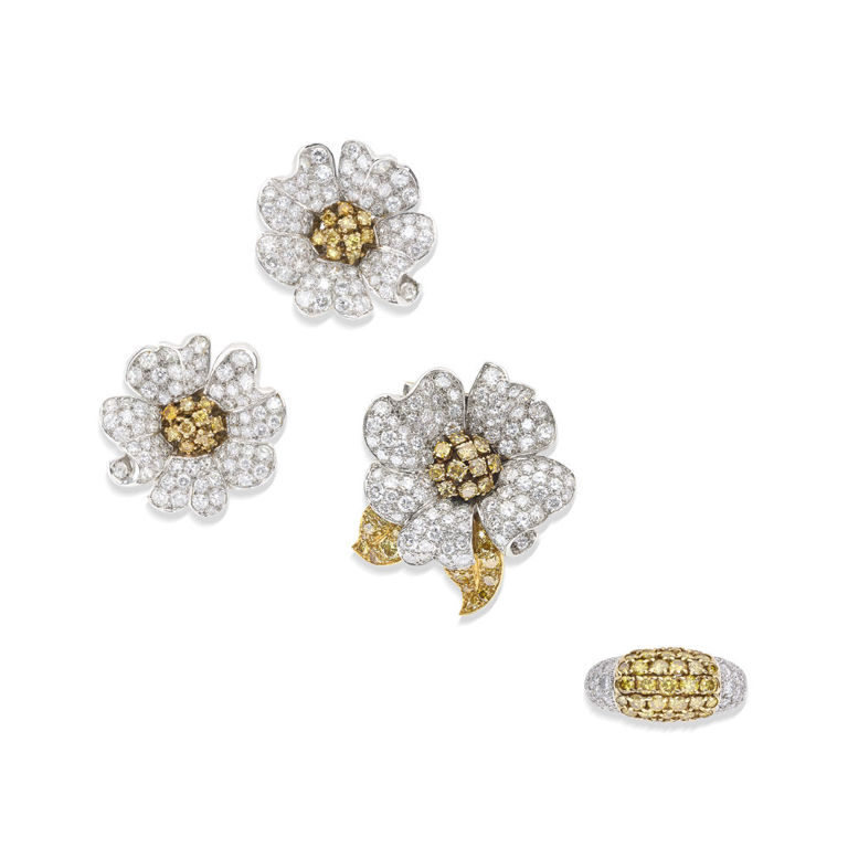 Platinum and 18k Gold Diamond Jewelry Set