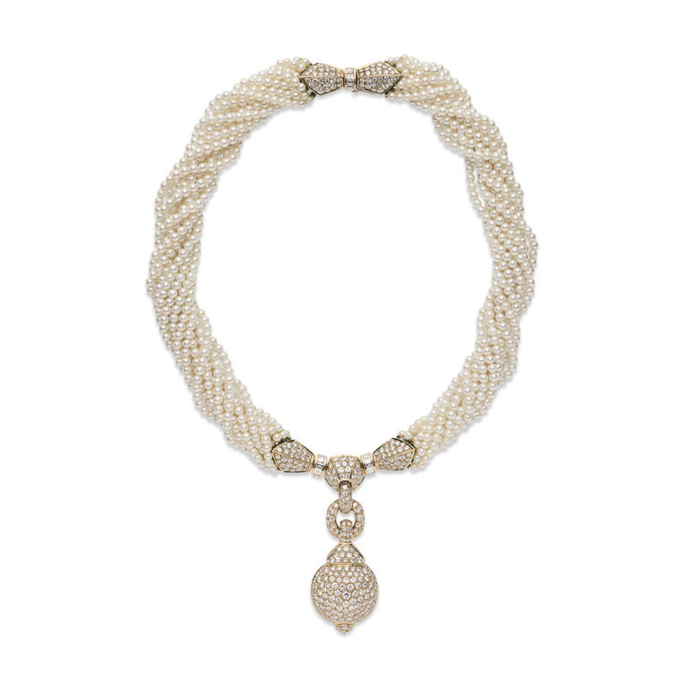 18k Yellow Gold Pearl and Diamond Pendant Necklace