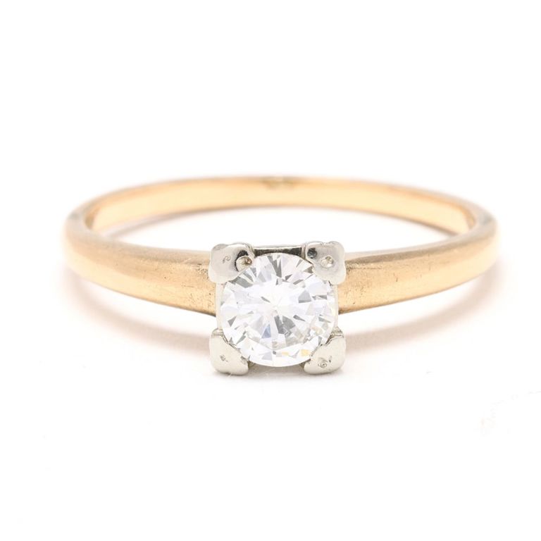 Gold and Diamond Solitiare Ring