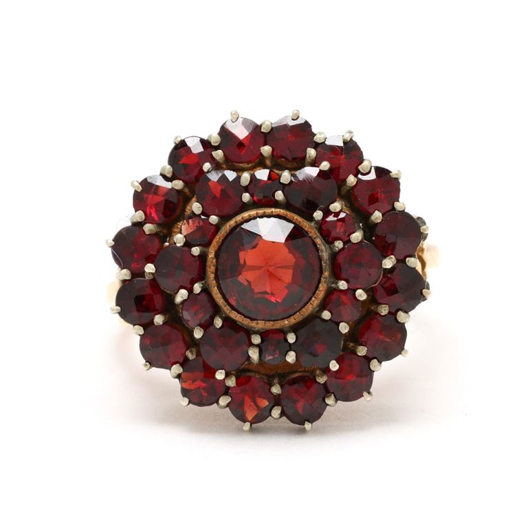Vintage Gold Garnet Cluster Ring